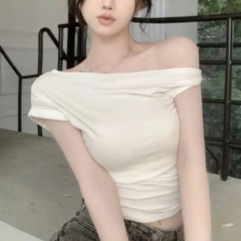 Irregular Black Knotted Short-sleeved One-shoulder T-shirt For Women Hot Girl Off-the-shoulder  Short Top